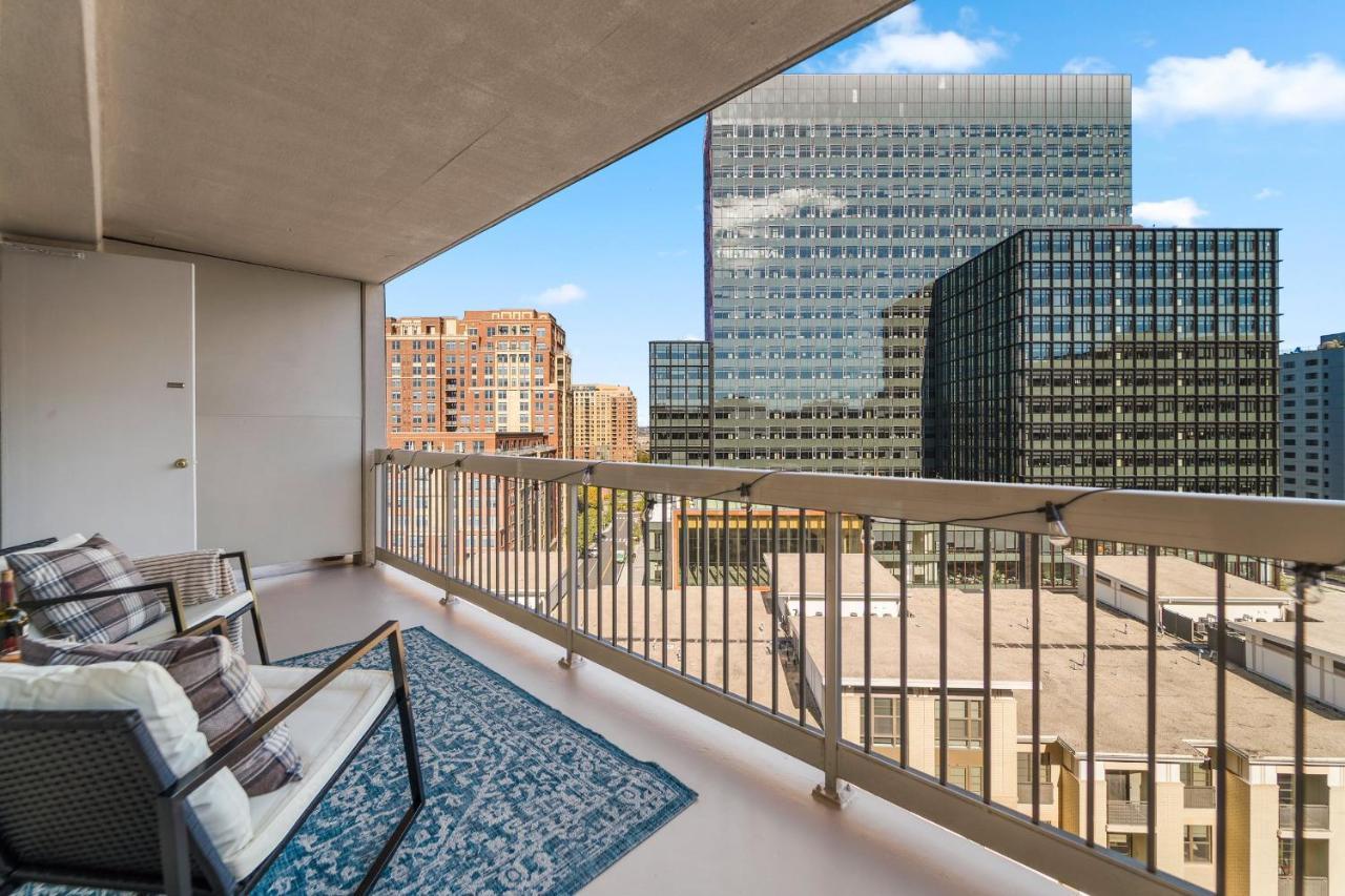 Urbandelight Crystal City Mins To Dc Free Parking アーリントン エクステリア 写真